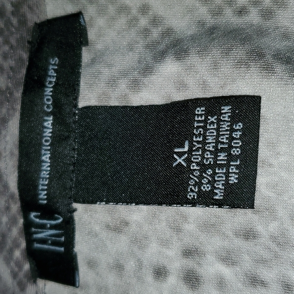 Wrap Dress - Picture 9 of 9